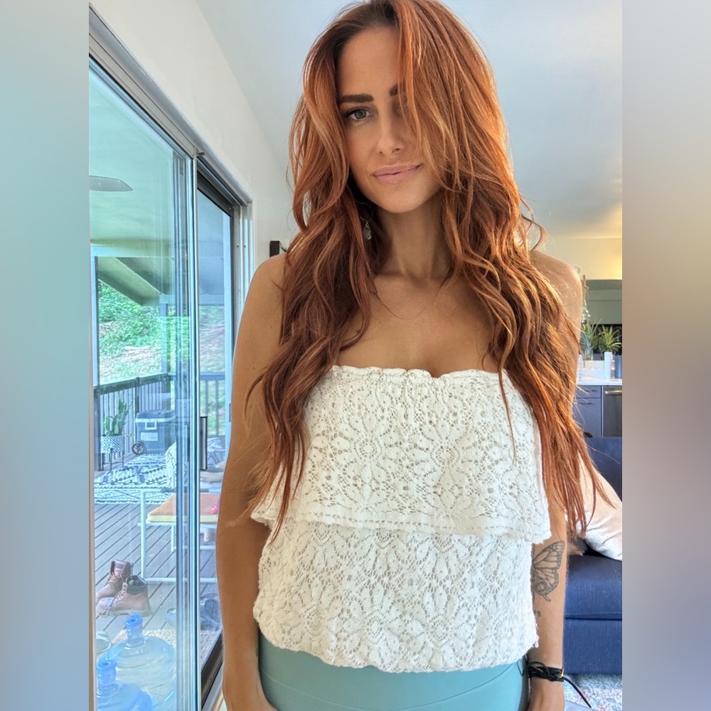 RARE Jens Pirate Booty Lace Tube Top – One Size 🤍✨